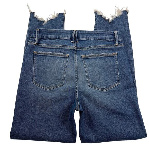 Good American Good Legs Cigarette V-Notch Chopped Hem Jeans GLSPL67T Size 8/29 - Picture 10 of 12